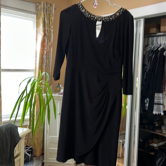 GORGEOUS black l/s cocktail dress sz 12 ALEX EVE.. Purchased from Nordstrom - Picture 2 of 6